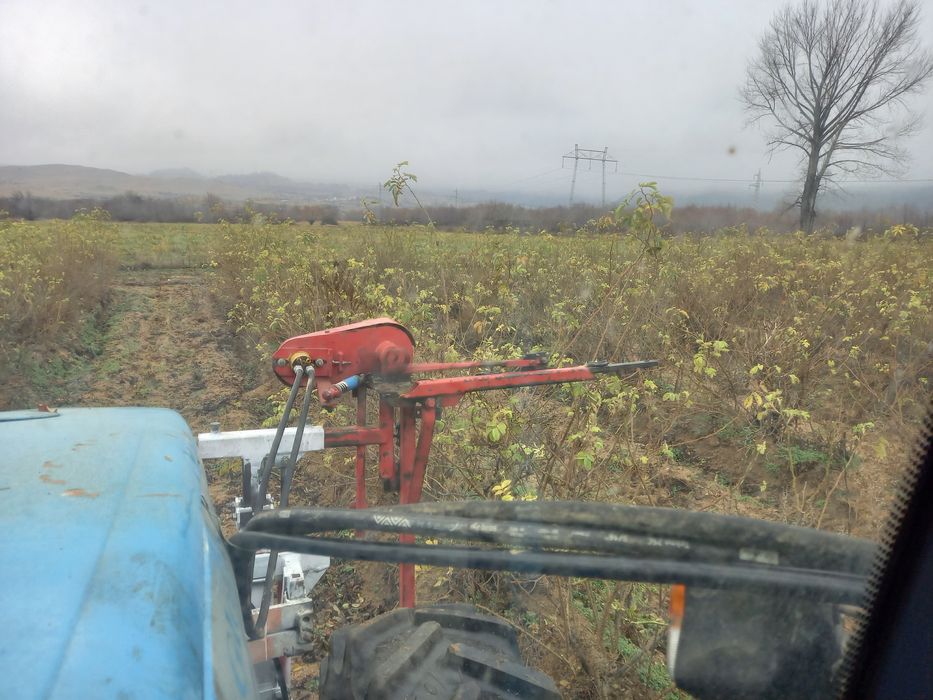 Мулчер. Почистване на терени . Багер