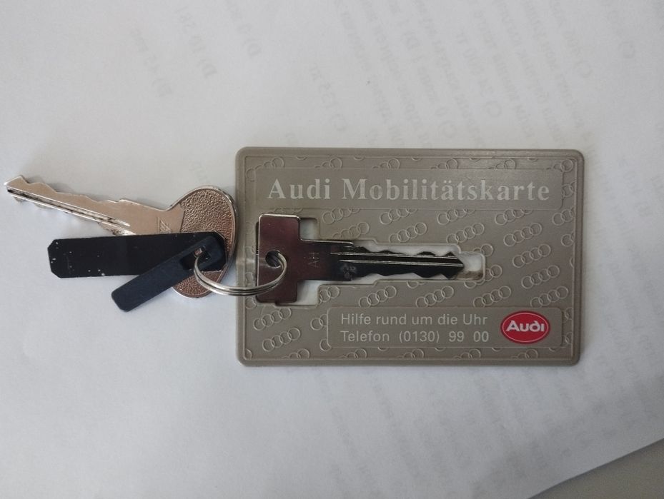 Продам автомашину марки Audi C4