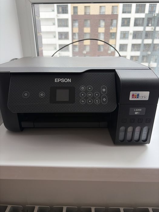 Продаю принтер Epson L3269