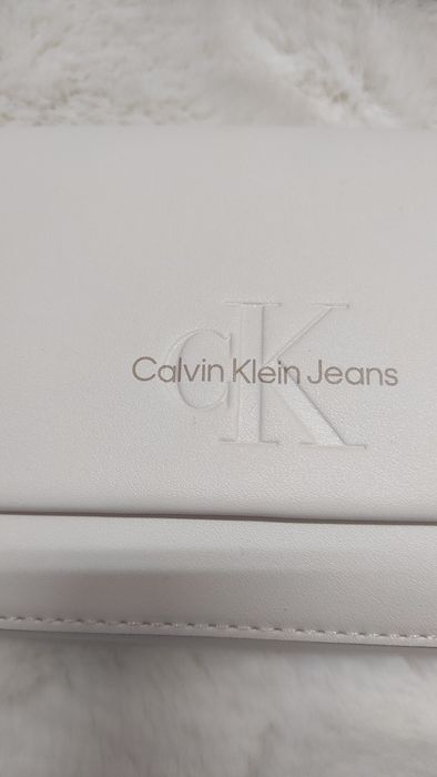 Дамска чанта Calvin Klein Jeans