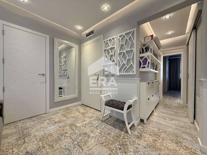 Продава се Двустаен апартамент в София, Симеоново - 109 кв.м за 1544 €/кв.м - Снимка #5