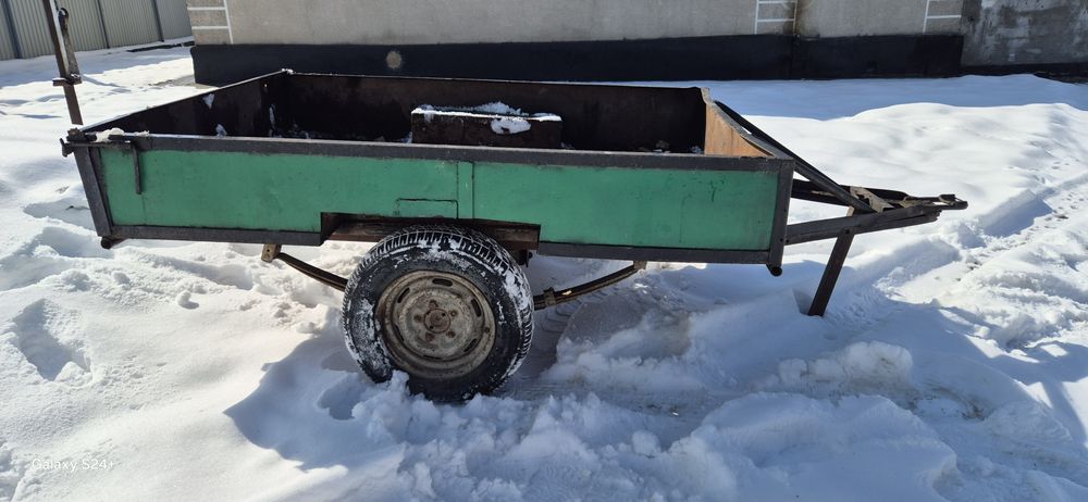 Прицеп легковой  продам