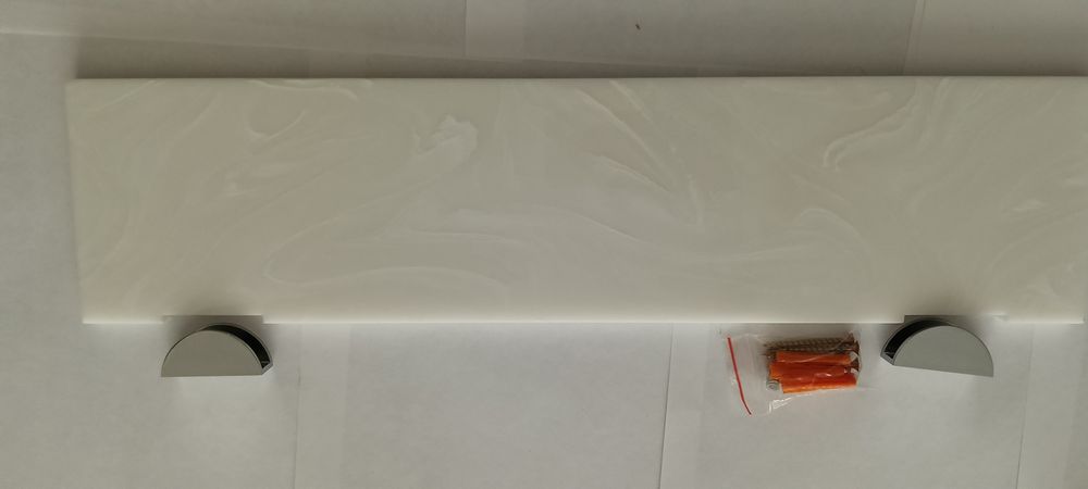 полка из камня искусственного