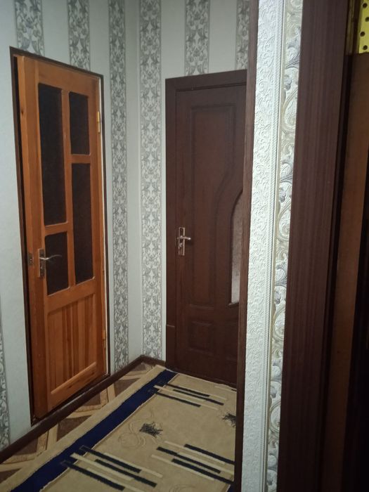 4 Xonali Kvartira  Sotiladi