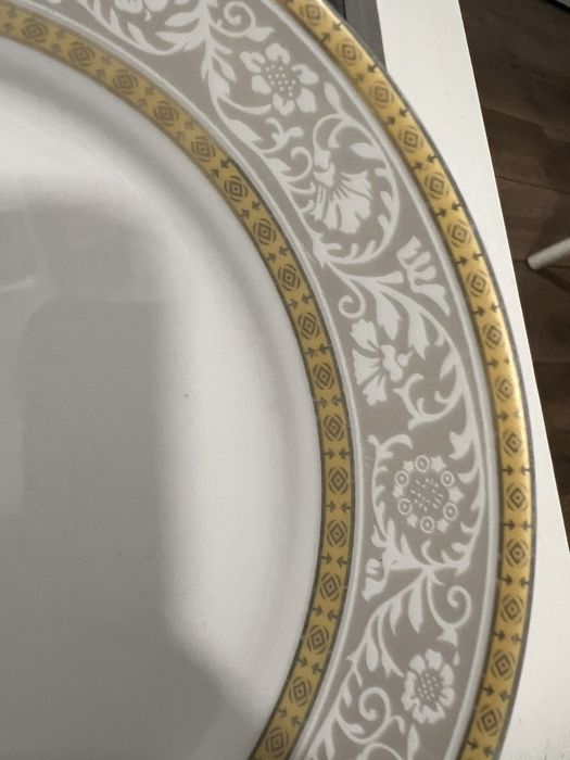 Чинии 2 вида по 3 броя