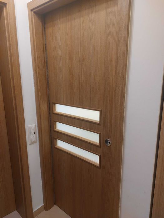 Vand set usi glisante pt casa