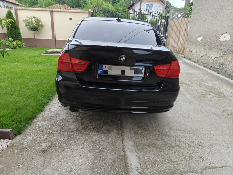 BMW 3 Series 2011 — imagine 2