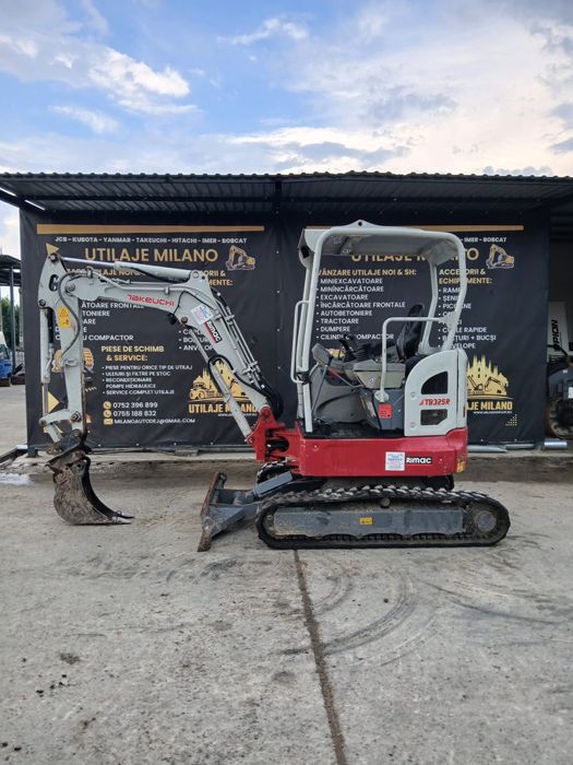 Miniexcavator Takeuchi 2500 kg an 2022