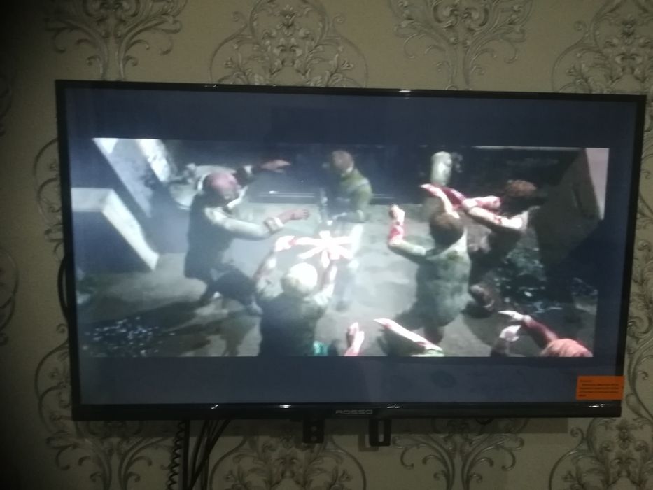 PlayStation2 Slim, Fat сотилади.