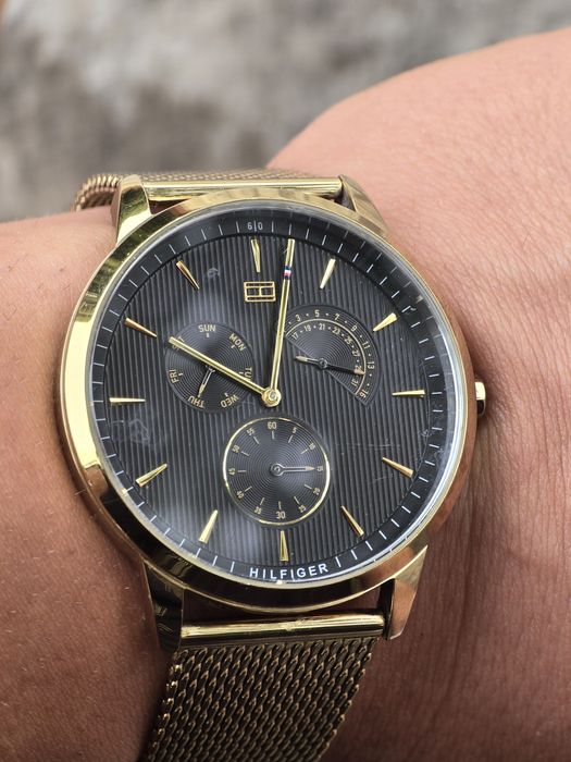 Нов оригинален часовник TOMMY HILFIGER