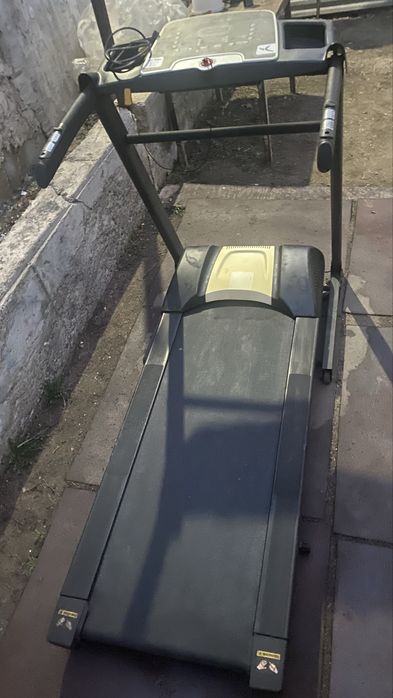 Беговая дорога Domyos