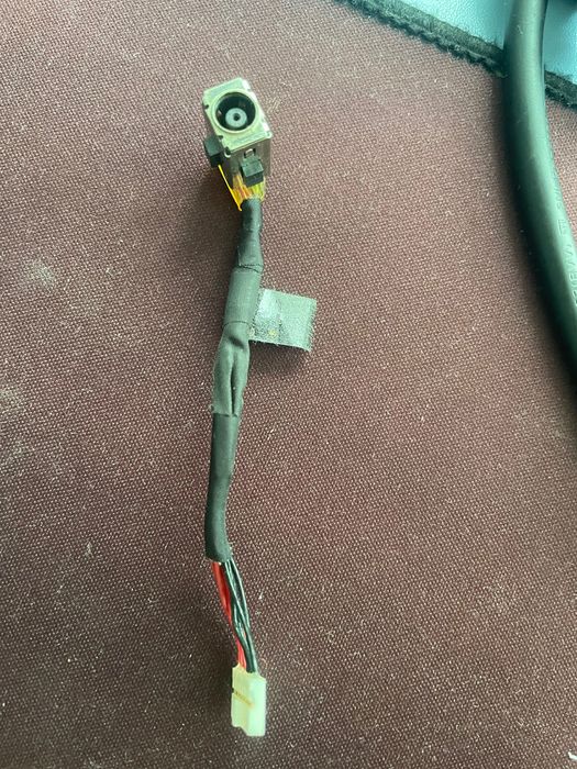 Зарядно + букса за лаптоп (DC jack), комплект