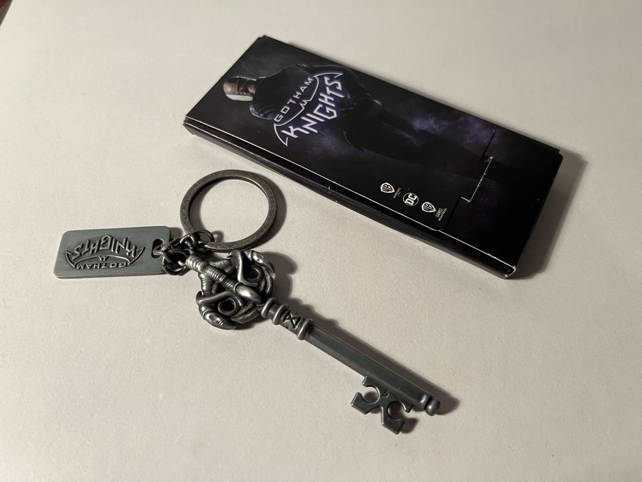 Колекционерски гейминг стоки - Gotham и Forspoken