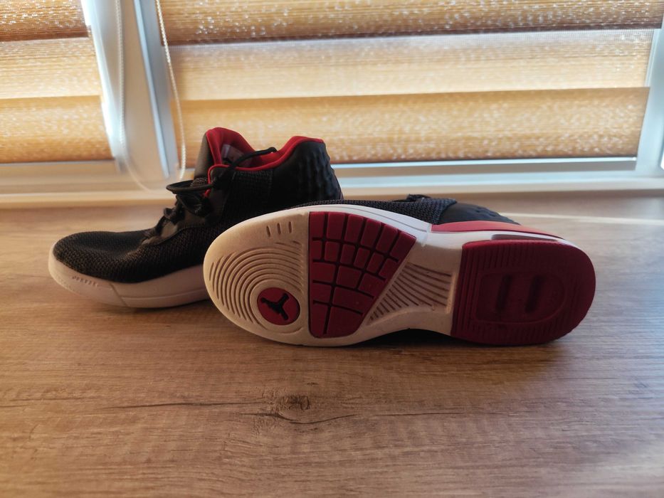 Маратонки Jordan