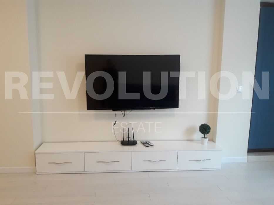 Дава се под наем Двустаен апартамент в Варна, Център - 65 кв.м за 510 € - Снимка #4