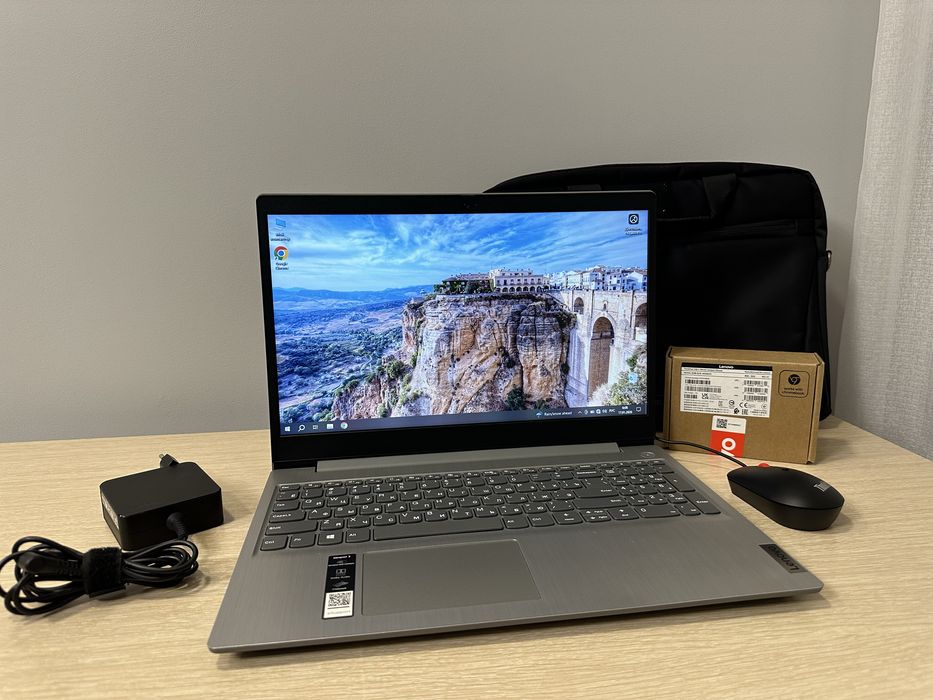 Lenovo Core i3-10th/8GB/512GB SSD. Состояние 10/10