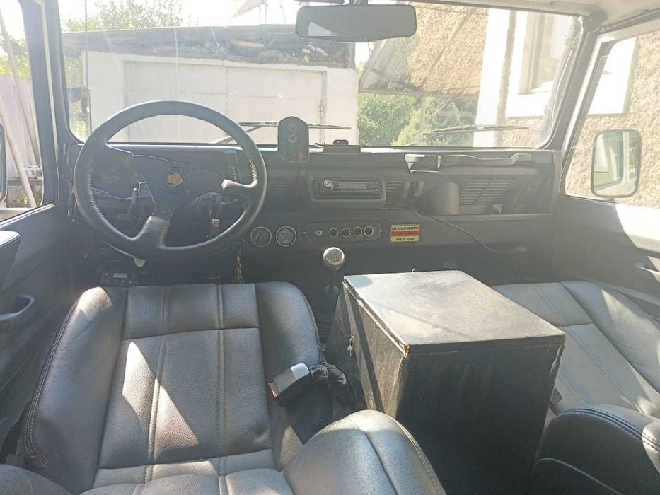 Продам Land Rover Defender