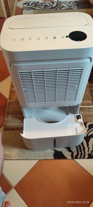 Dezumidificator si purificator aer ALECOAIR D25 Traditio, 25l/zi, 290W, Wifi HEPA Uscare rufe  Ionizare alb