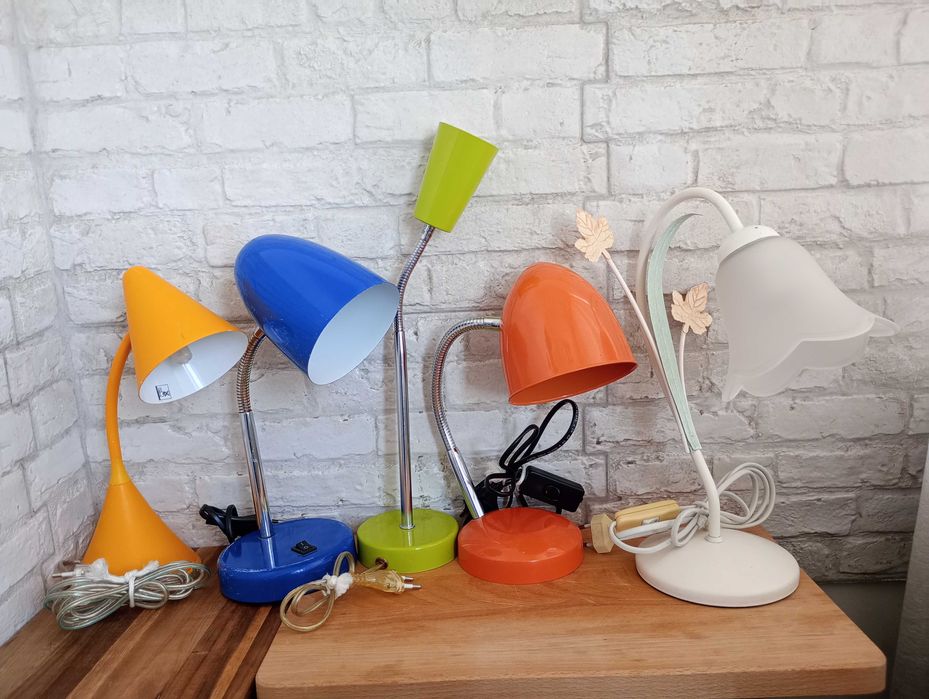 Стари лампи настолни