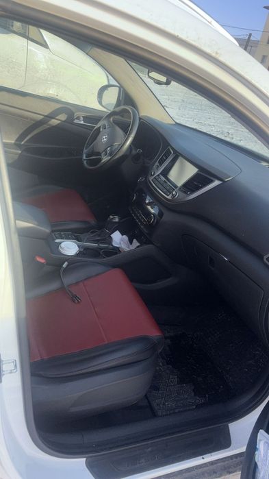 Dezmembrez Hyundai Tucson 2001-2016