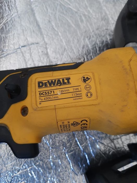 Devalt circular.dcs571 brushles