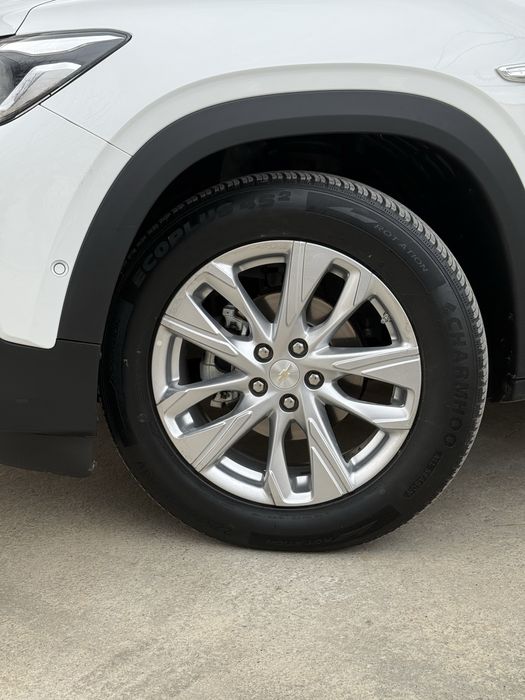 Treker 2 ltz sotiladi