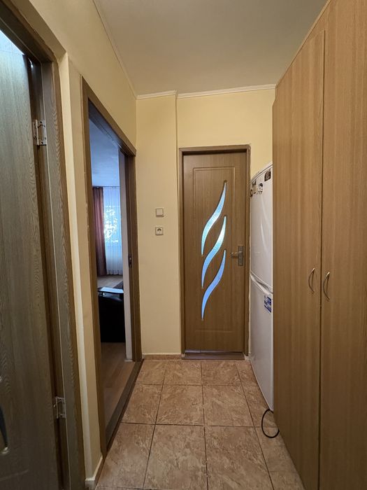 Închiriez Garsonieră zona Radu Negru