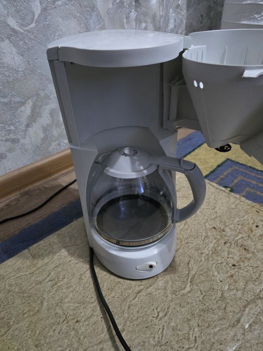 Продам кофеварку