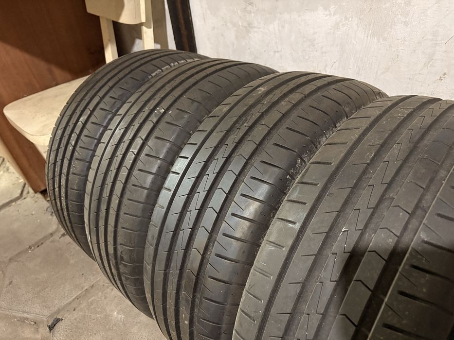 Летни Гуми 205/55/16 Vredestein