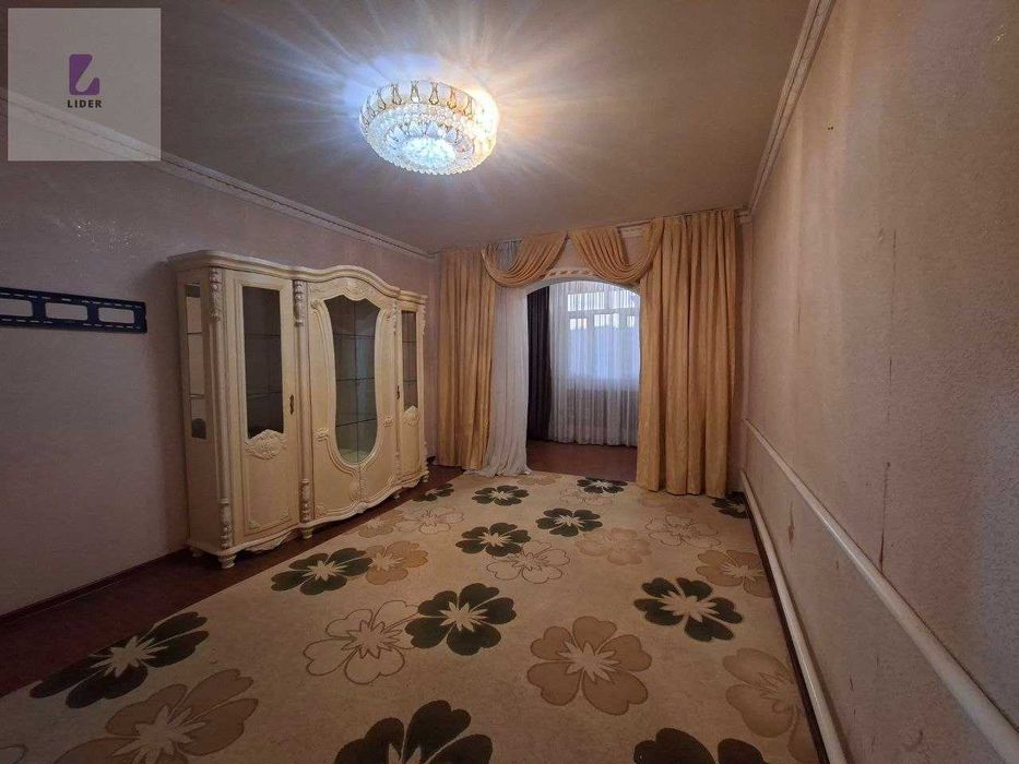 3х ком. переделанная в 4х ком. 90кв/м с удобствами, Согдиана