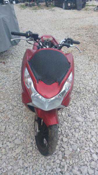 Honda pcx 125c 2012g