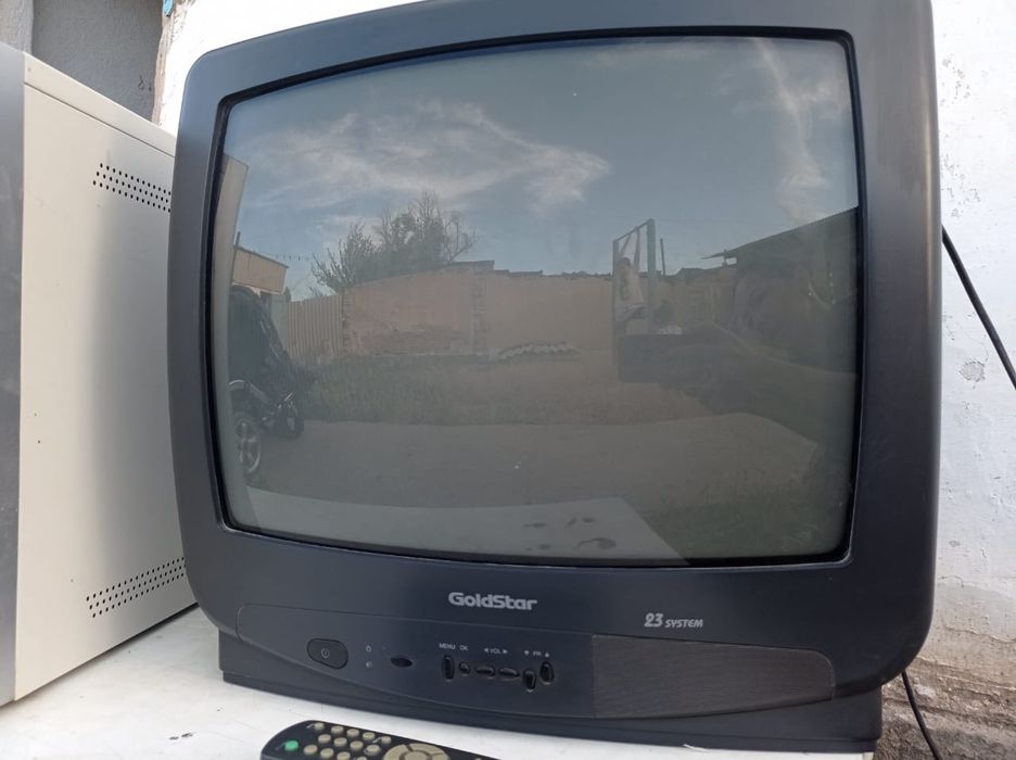 Компьютер и gold star теледидар