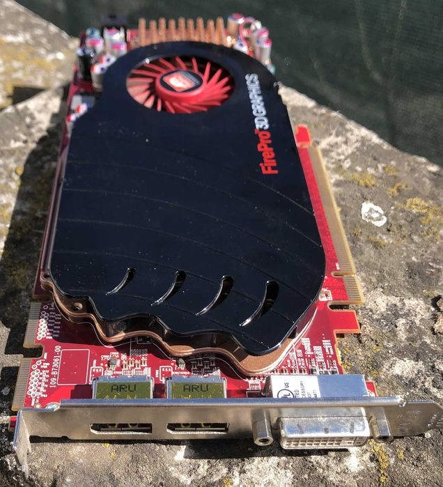 placa video ATI FirePro 3D V7750 (pt. Mac si PC)