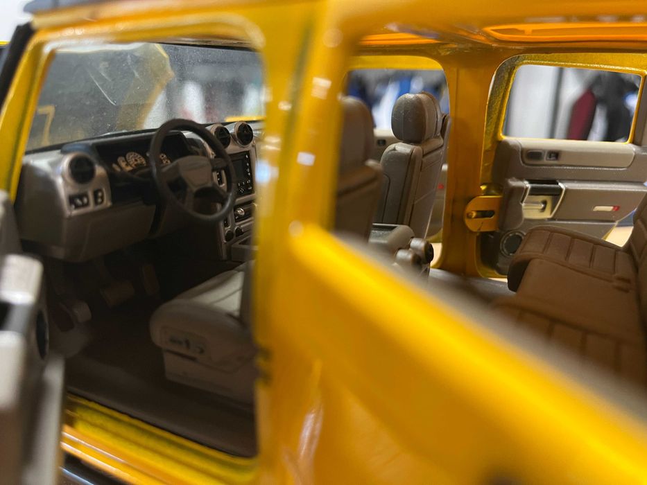 Метална колекционерска количка модел  MAISTO HAMMER H2  мащаб 1:18