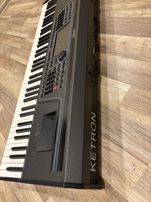Корг korg ketron sd9