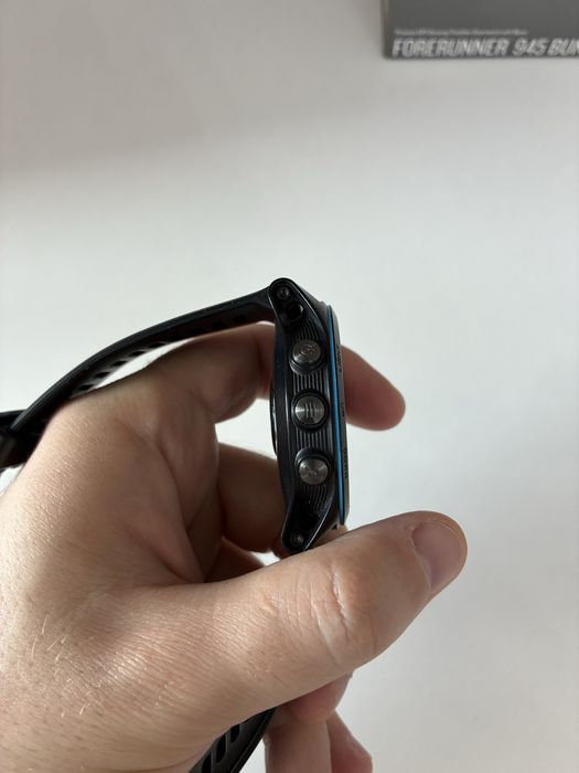 Часы Garmin Forerunner 945