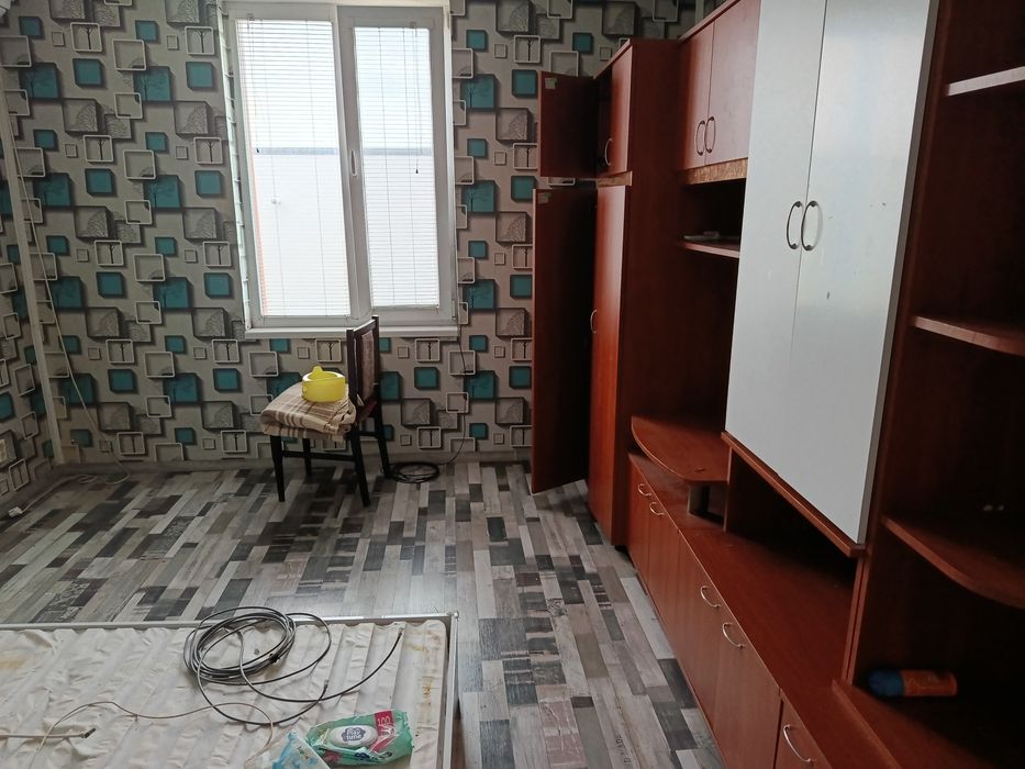 Продава се двустаен апартамент