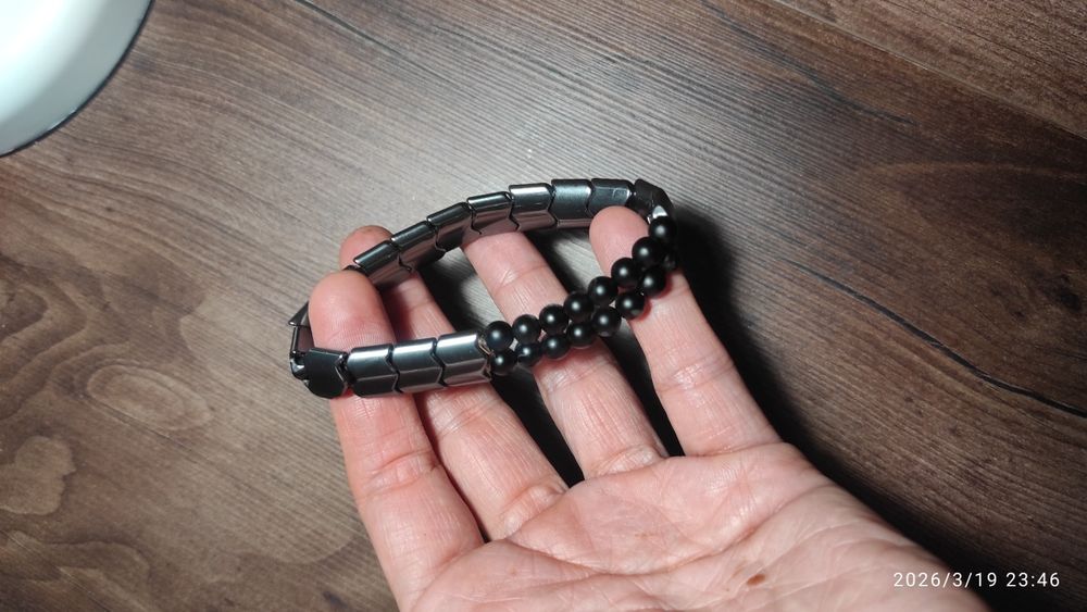 Браслеты из камня