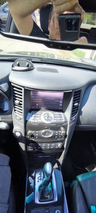 На части! Infiniti QX70 3.0D V9X Инфинити