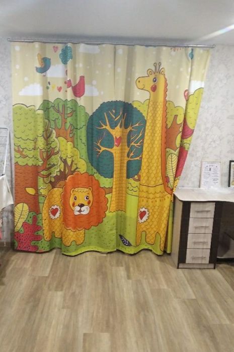 Продам новые комплект штор