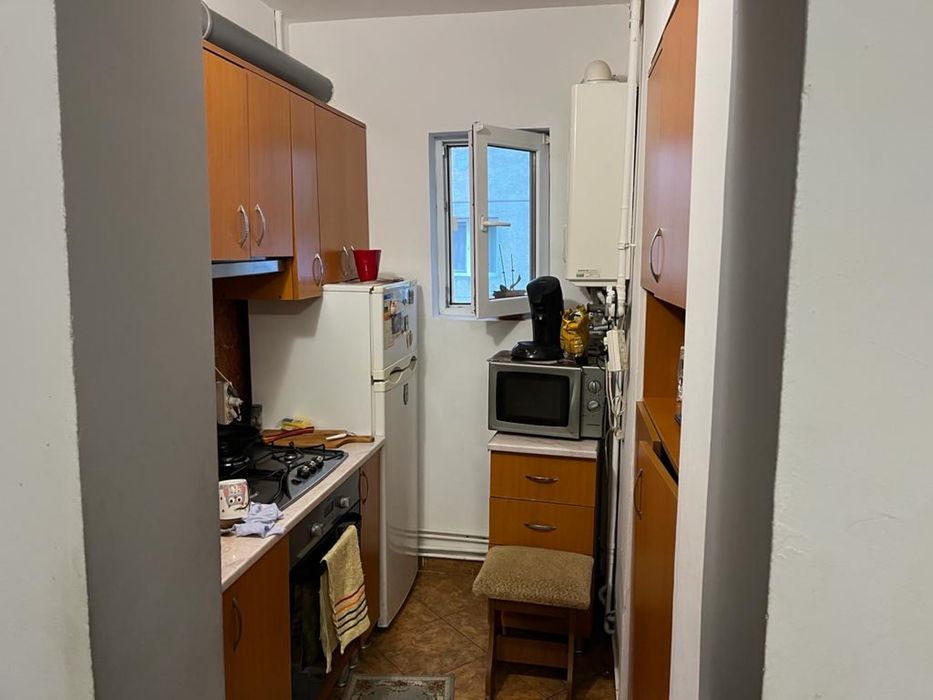 Inchiriez garsoniera