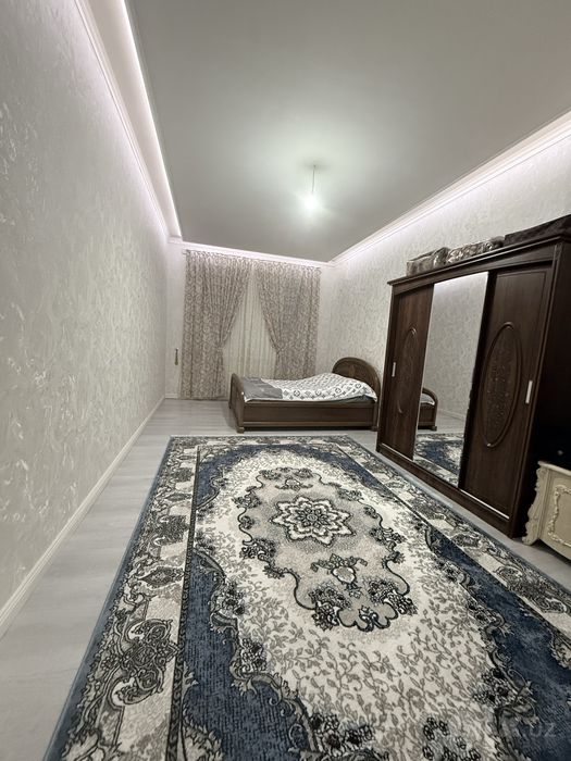 Gilam sotiladi 2,5 ga 4