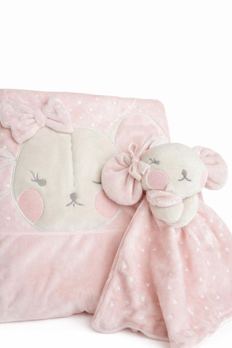 Păturică cu jucărie pentru bebeluși