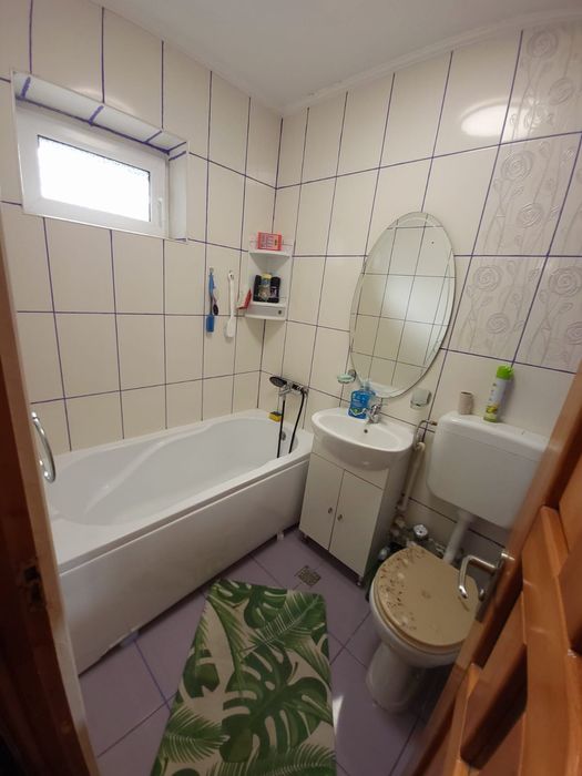 Apartament 3 camere decomandat centru