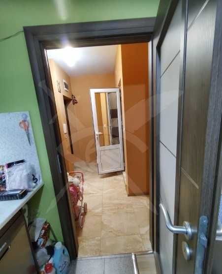 Продава се Двустаен апартамент в Пловдив, Коматевски възел - 67 кв.м за 2090 €/кв.м - Снимка #2