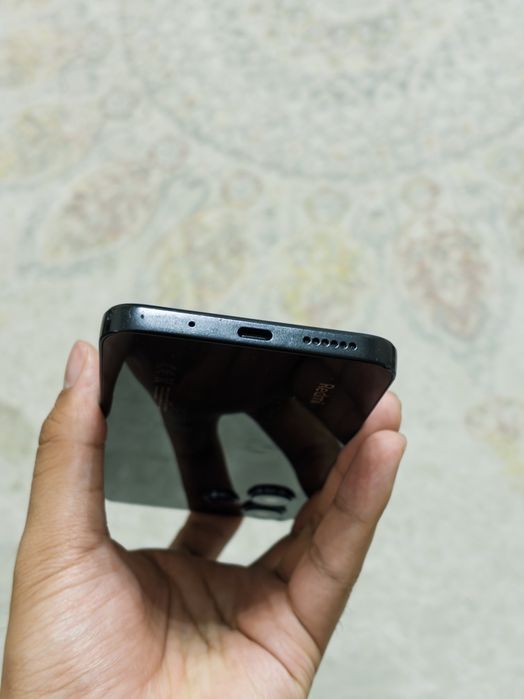 Продам Xiaomi Redmi 12 8/256 GB