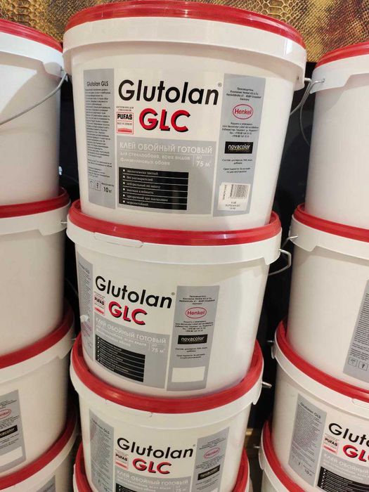 Стеклохолст и и готовый клей в комплекте Пуфас