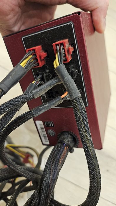 Игровой мощный блок питания