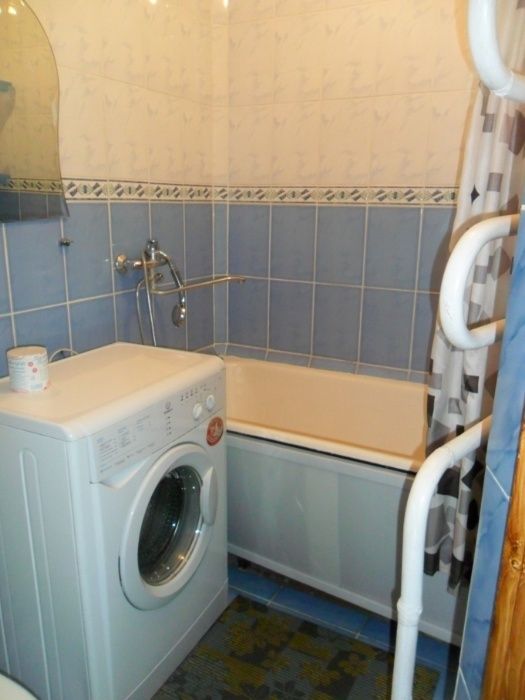 Сдам 1,5 квартиру!В центре!!