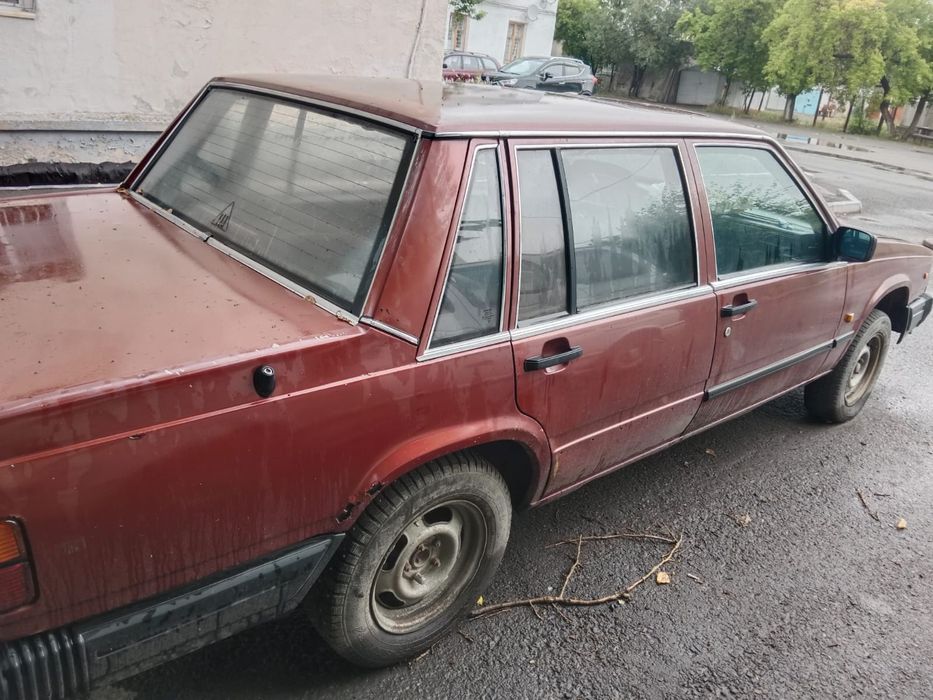 Продам Volvo 740 без двигателя